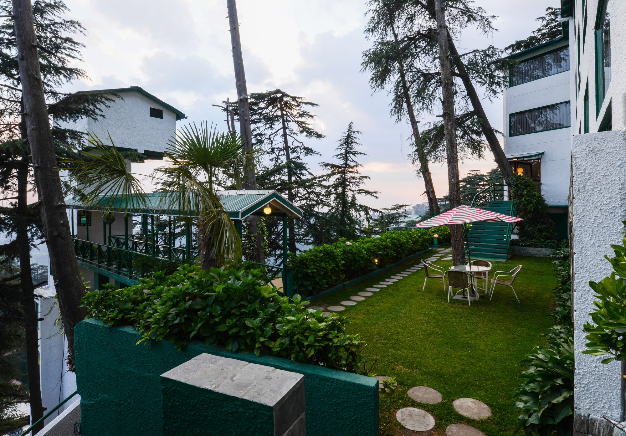 Honeymoon Inn Mussoorie Exterior photo